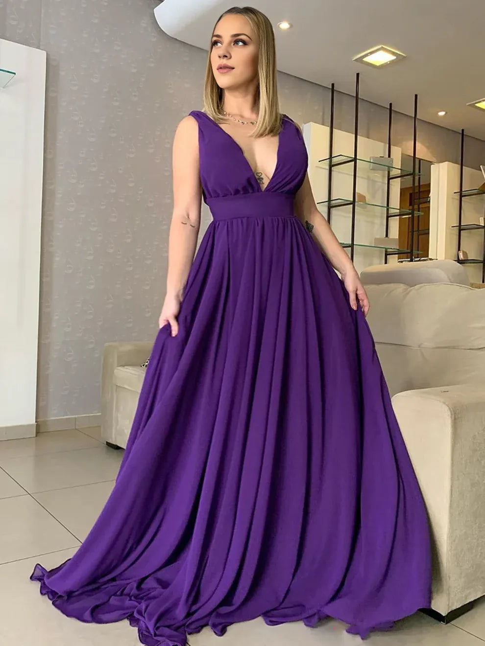 Vestido largo Weitese de gasa con escote en V y corte A, color morado, sin espalda, para fiesta de noche formal.